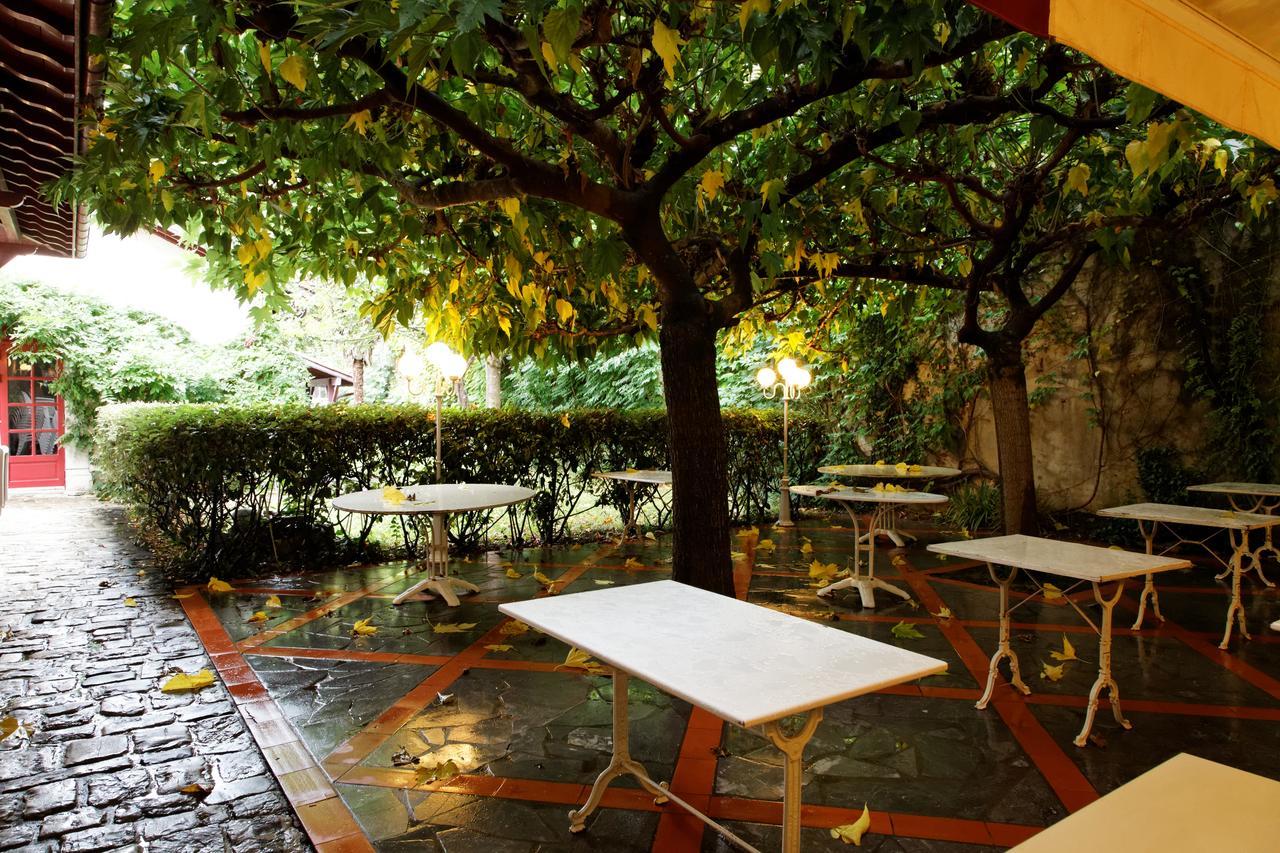 Hotel-Restaurant De La Paix Saint-Palais  Kültér fotó