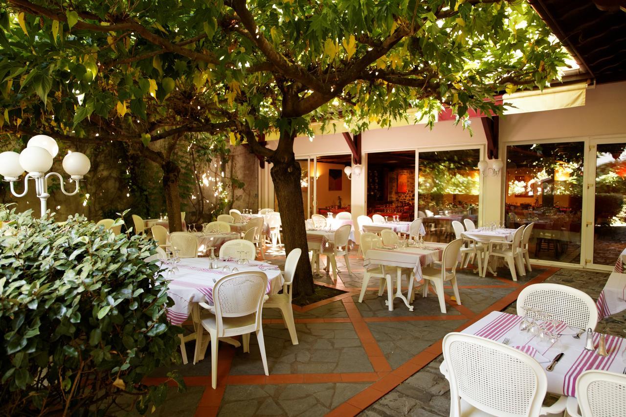 Hotel-Restaurant De La Paix Saint-Palais  Kültér fotó