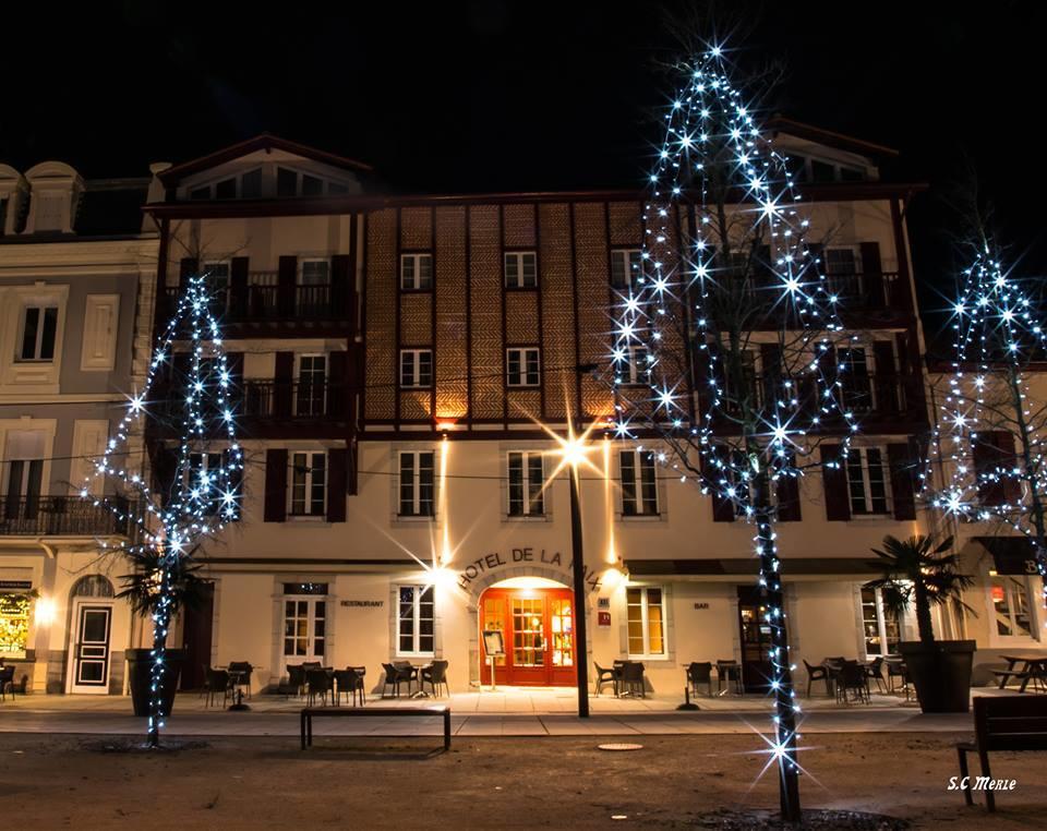 Hotel-Restaurant De La Paix Saint-Palais  Kültér fotó